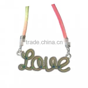 Fashion Women Love Letter Words Chain Necklace Letter "Love" Clavicle Pendant Love Heart Letters Pendant Necklace thumbnail-1