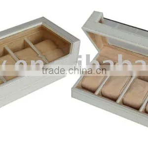 White Leather Watch Gift Box thumbnail-1