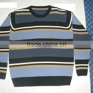 Sweater- Pullover thumbnail-1