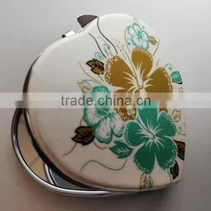Beautiful Gifts Metal Heart Shape Mini Pocket Mirror for Wholesale thumbnail-1