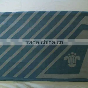 Outdoor Folding Padded Beach Mat thumbnail-1