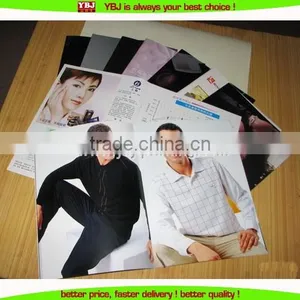 High Quality Glossy Monthly Print A4 Size Softcover Magazine Printing thumbnail-3