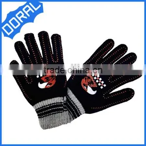 Cheap Custom Winter Gloves thumbnail-6
