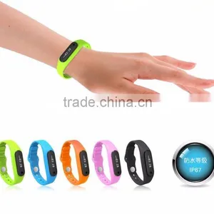 LCD Smart Watch, E6 Silicone Watch Band Sports Wristband Lcd Smart Watch thumbnail-1
