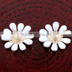 Retro Floret Diamond Sell Like Hot Cakes Daisy Disc Set Auger Accessories DIY Accessories thumbnail-6