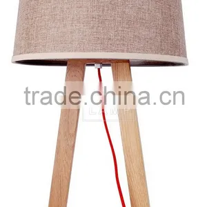 Manufacturer's Premium Retro Style Wooden Table Lamp Hotel Table Lamp Home Decor Desk Lamp thumbnail-1