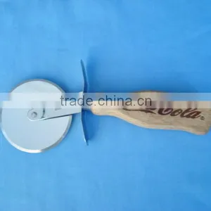 Stainless Steel Pizza Cutter With Wooden HandleRH-1313 thumbnail-1