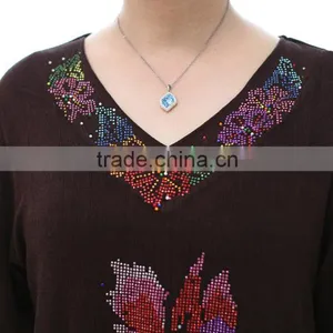 New Arrival Middle Aged Ladies V-neck Half Sleeve Beaded Flower Printed Blouse thumbnail-5
