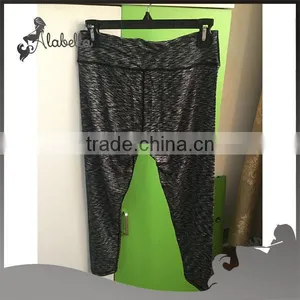 Capri Leggings With Spaceye Polyester Spandex Fabrics for Women thumbnail-2