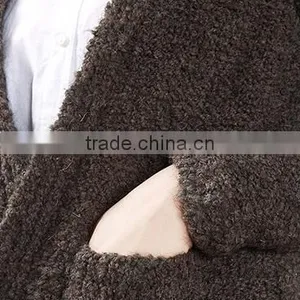 2017 Latest European Style Ladies Handmade Knitting Sweater Cardigan for Wholesale thumbnail-6