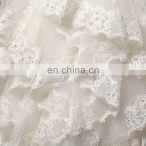 2015 Newest Design Sweetheart Neckline Tired Lace Appliqued Wedding Dresses Cascade Imported From China thumbnail-5