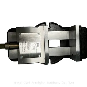 Bench & Pipe Combination Vise thumbnail-1