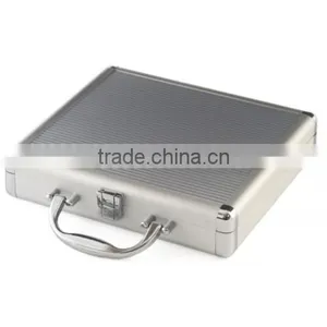 Aluminum Sliver Streak Carrying Briefcases thumbnail-1