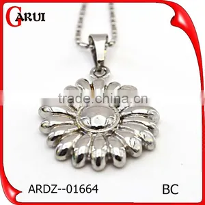 China Jewelry Wholesale Artificial Flowers Custom Pendant Gold thumbnail-2