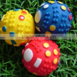 UFO Ball Vinyl Toys thumbnail-1