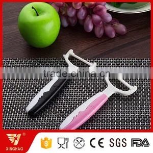 Hot Sale Sharp Kitchen Ceramic Blade Potato Peeler With Two-Color Plastic Handle thumbnail-1
