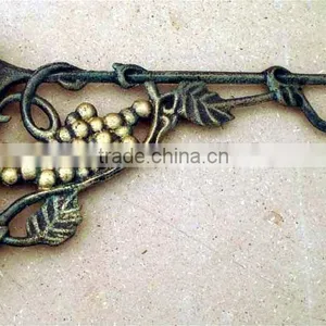 Garden Lifting Hook thumbnail-4
