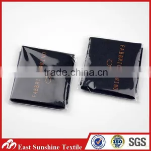Microfiber Cleaning Cloth in Pocket thumbnail-4