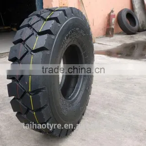 China 6.50-10 7.00-9 8.25-15 8.25-15 7.00-15 Industrial Pneumatic Forklift Tire Bias Forklift Tire thumbnail-4