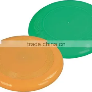 Plastic Frisbee thumbnail-1