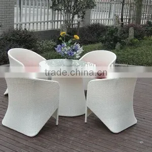 Rattan Coffee Shop Tables and Chairs thumbnail-2