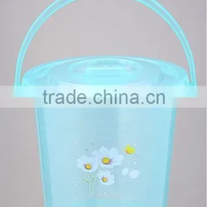 Round Semitransparent Plastic Bucket/waterpot With Carry Hand and Lid thumbnail-1