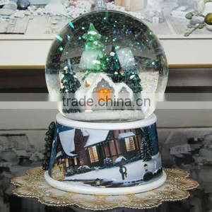 Polyresin Christmas Snow Globe Decoration Snow Globe With Music Box thumbnail-6