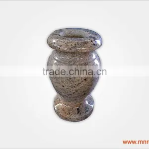 Flower Vase thumbnail-1