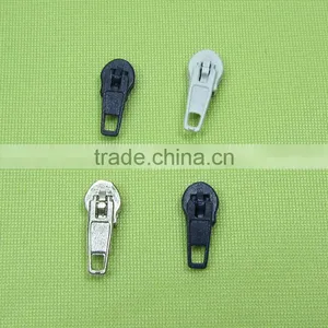 Low Price Antique Brass Close End #4 YG Slider Metal Zipper With Semi Auto Lock Slider Jeans Zipper thumbnail-2