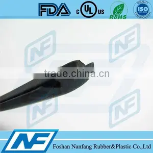 I Shape Black EPDM Door Bottom Seal Rubber thumbnail-2