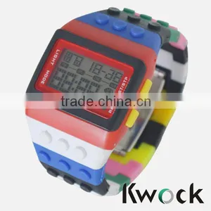 TOP Fashion Unisex Colorful Silicone and Digital Watch thumbnail-2