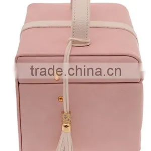 OEM Pink Leather Display Case for Jewelry, High Quality Jewelry Display Box, Pink Leather Jewelry Box Custom Logo thumbnail-5