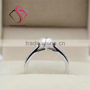 Round Brilliant Cut Esmedora Moissanite 1CT 6.5mm Center 14k 18k White Yellow Gold Diamond Engagement Ring thumbnail-3