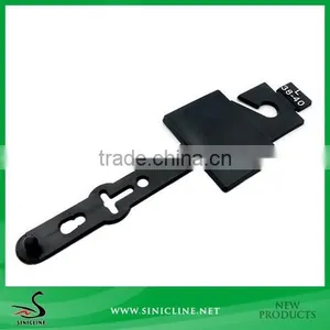 Sinicline Cheap Functional Black Belt Hanger Design thumbnail-1
