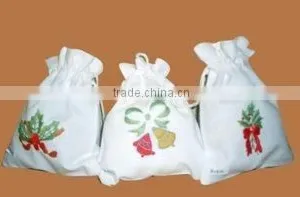Christmas Gift Bag thumbnail-1