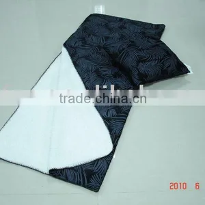100% Polyester Knit Embossed Short Fur With Sherpa Blanket thumbnail-1
