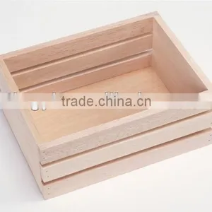 Wood Fruit Box thumbnail-1
