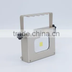 2016 Good Quality 10W Mini Solar Panel Rechargeable Emergecy Light for Charing Mobile Phone thumbnail-1