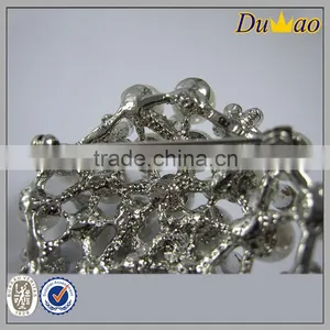 Bridal Rhinestone Flower Pearl Brooch thumbnail-5