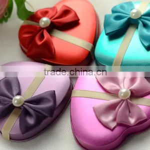 Sweety Christmas Gift Chocolate Tin Boxes thumbnail-1