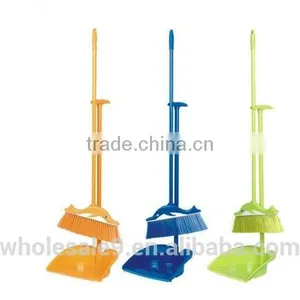 Newest Colorful PP Broom and Dustpan Set thumbnail-3