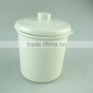 Hot Sale Samll Round White Ceramic Soup Tureen With Lid , Stock Cheap Ceramic Tureen ,3 Pcs Set With Iron Part thumbnail-3