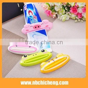 Animal Shaped Batherrom Tooth Brush Holder and Toothpaste Dispenser thumbnail-1