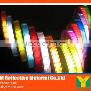 High Gloss PVC Prismatic Tape thumbnail-1