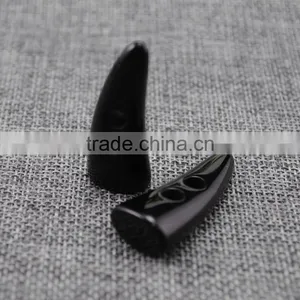 the Hom Resin Button for Coat thumbnail-3