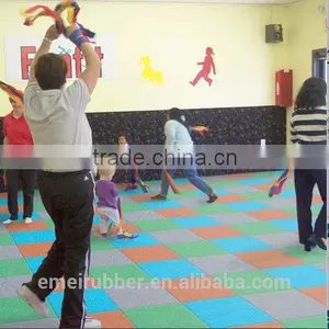 2015 New Design Kindergarten Rubber Floor thumbnail-5