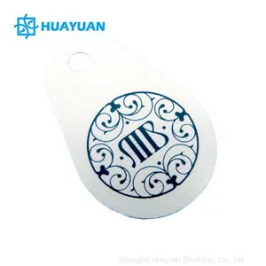 Silk Screen Printing Customized NFC NTAG216 RFID Chip Keytag for Loyalty Management thumbnail-4