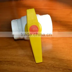 PP-R Pipe Fittings Ball Valve With Steel Core Inside thumbnail-1