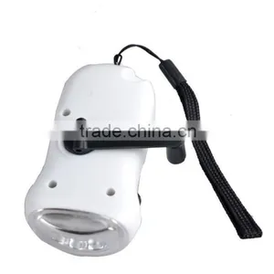 Hand Crank Emergency Dynamo Solar 3 LED Hand Rechargeable Flashlight thumbnail-3