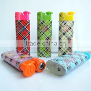 Fashion Model Cover Beautiful Picture Electric Style Windproof Flame Cigar Oil Lighter thumbnail-4